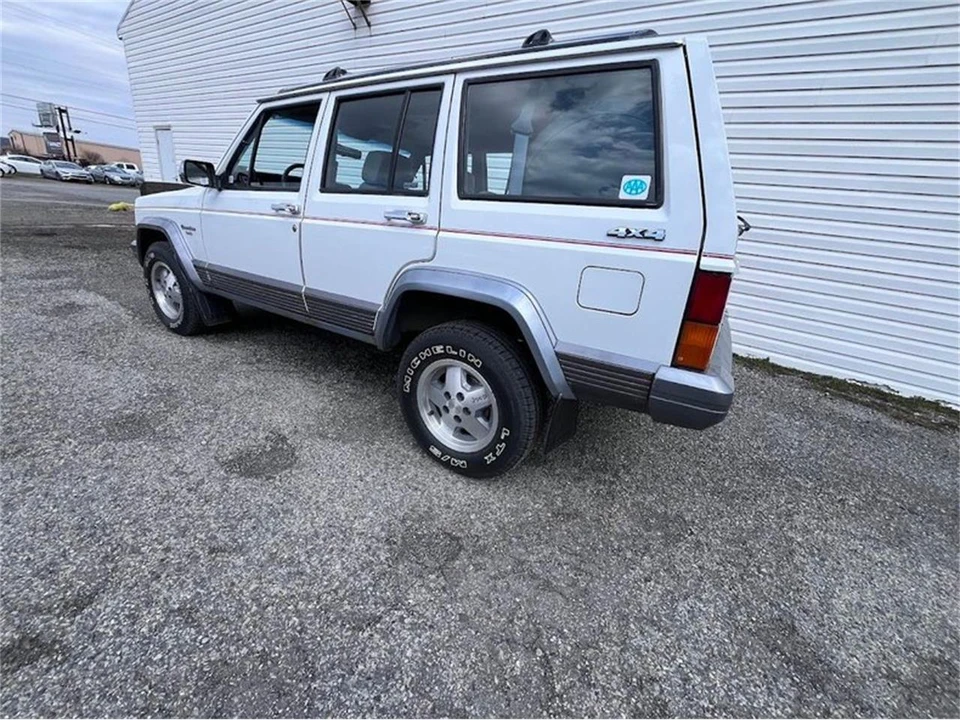 1991 Jeep XJ Cherokee - Image 3 of 31