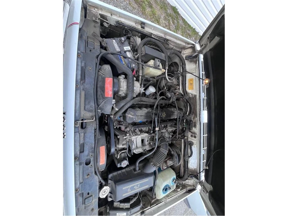 1991 Jeep XJ Cherokee - Image 25 of 31