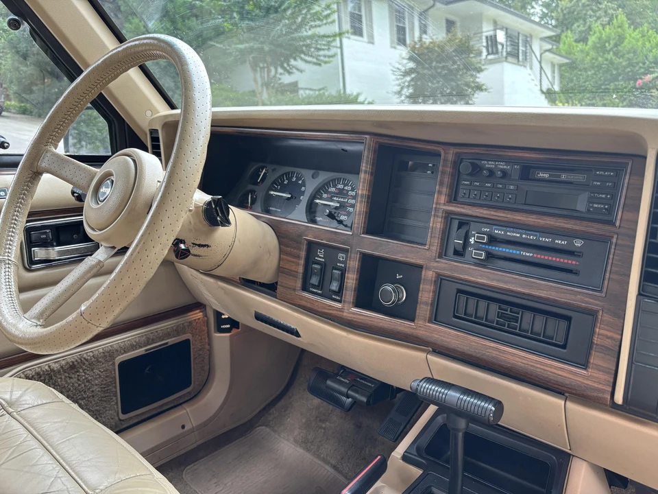 1991 Jeep XJ Cherokee - Image 30 of 31