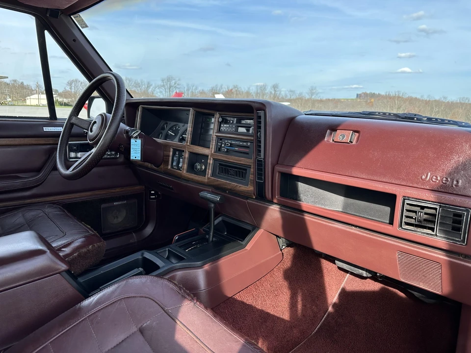 1991 Jeep XJ Cherokee - Image 29 of 31