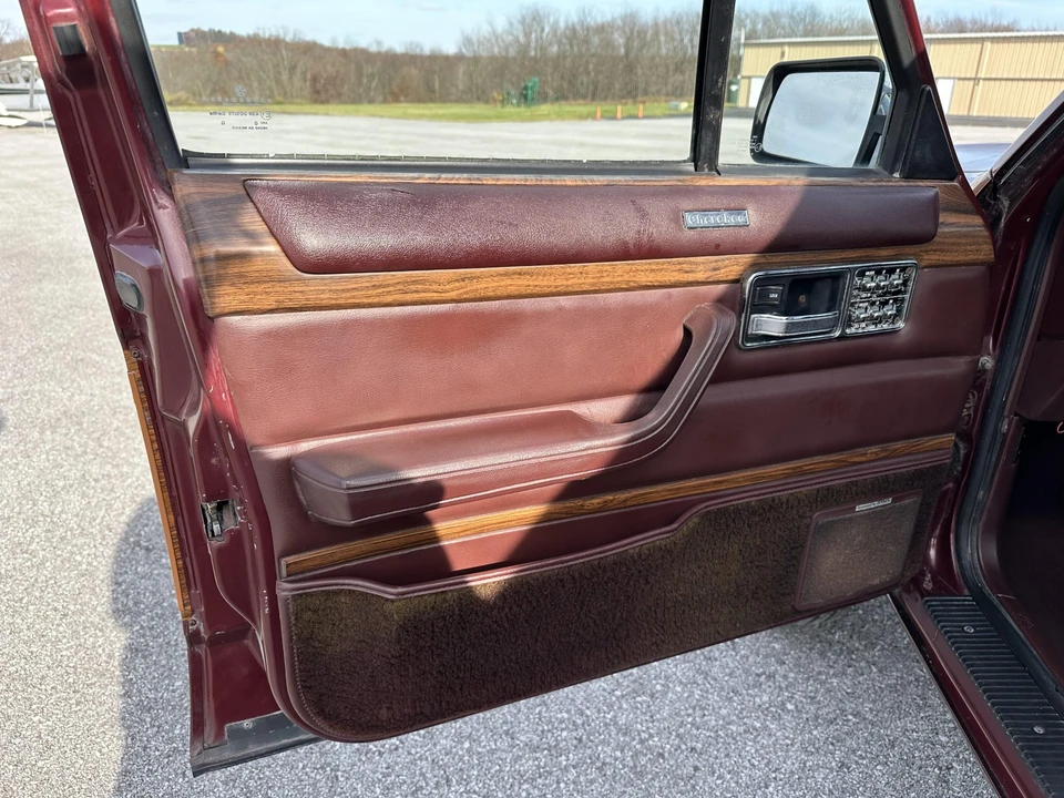 1991 Jeep XJ Cherokee - Image 28 of 31