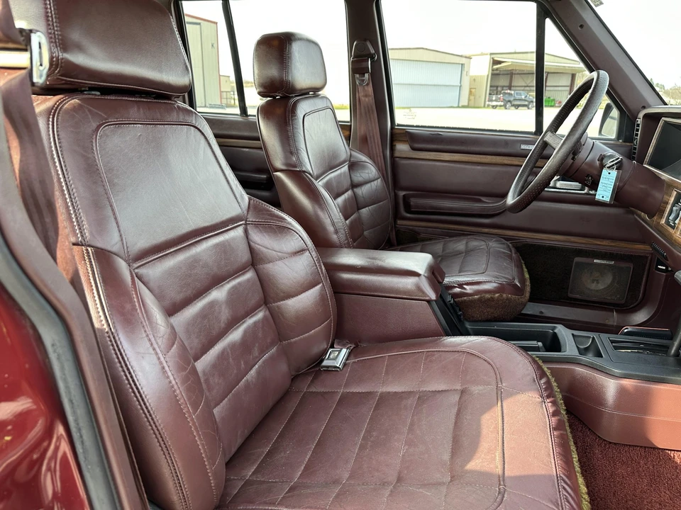 1991 Jeep XJ Cherokee - Image 30 of 31