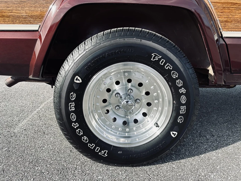 1991 Jeep XJ Cherokee - Image 24 of 31