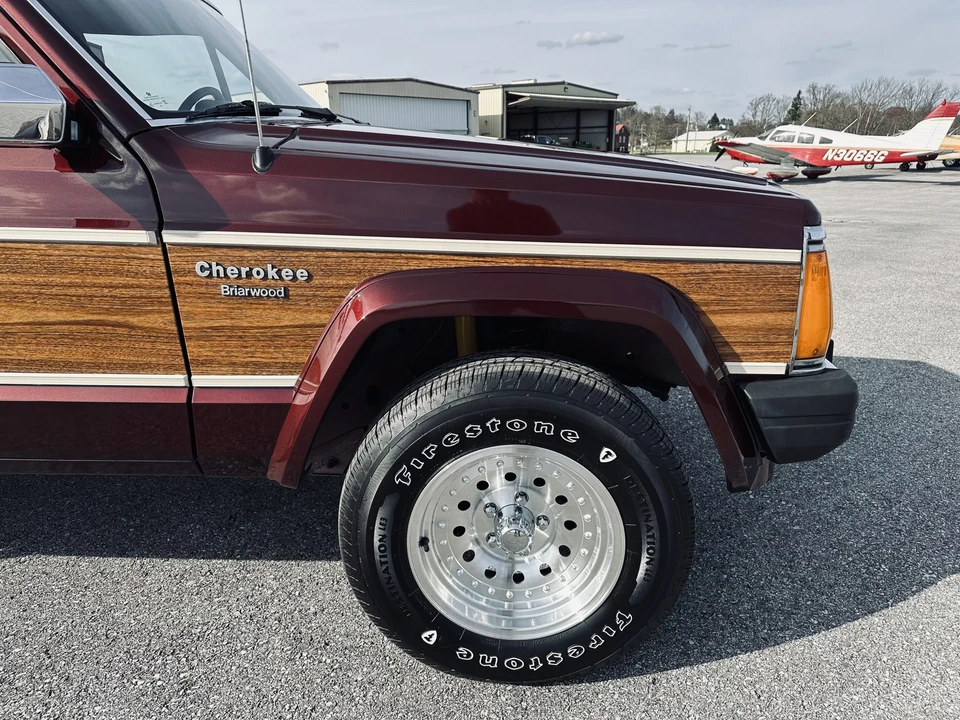 1991 Jeep XJ Cherokee - Image 14 of 31