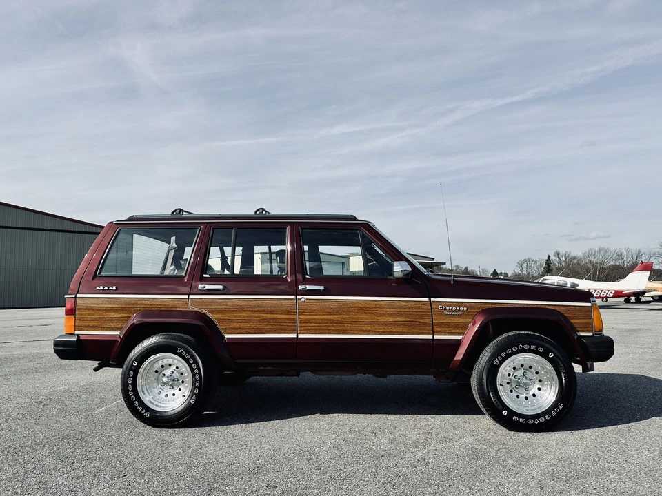 1991 Jeep XJ Cherokee - Image 8 of 31