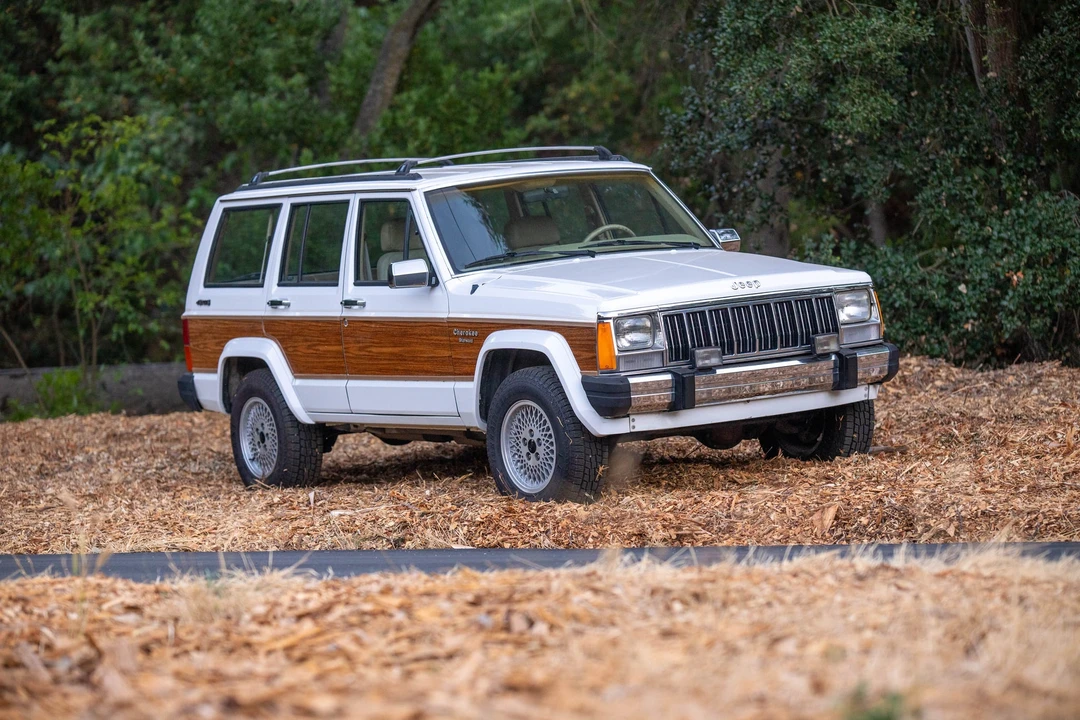 1991 Jeep XJ Cherokee - Image 15 of 31