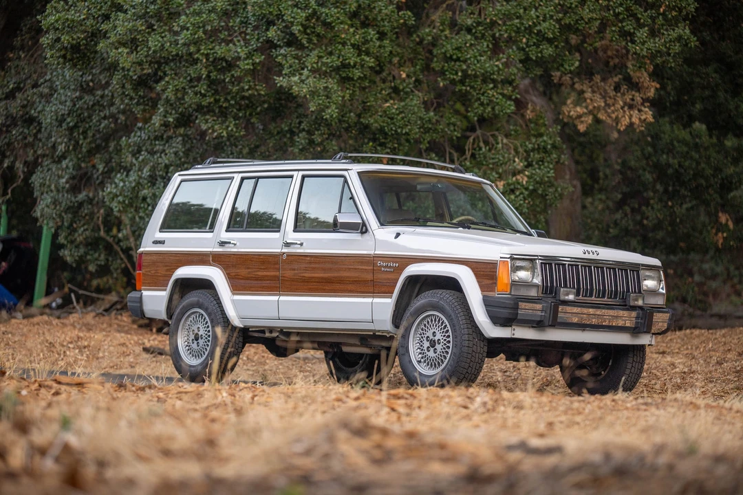 1991 Jeep XJ Cherokee - Image 14 of 31