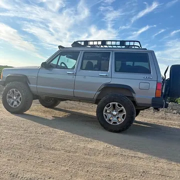 1991 Jeep Cherokee High Altitude Sport Utility 4D