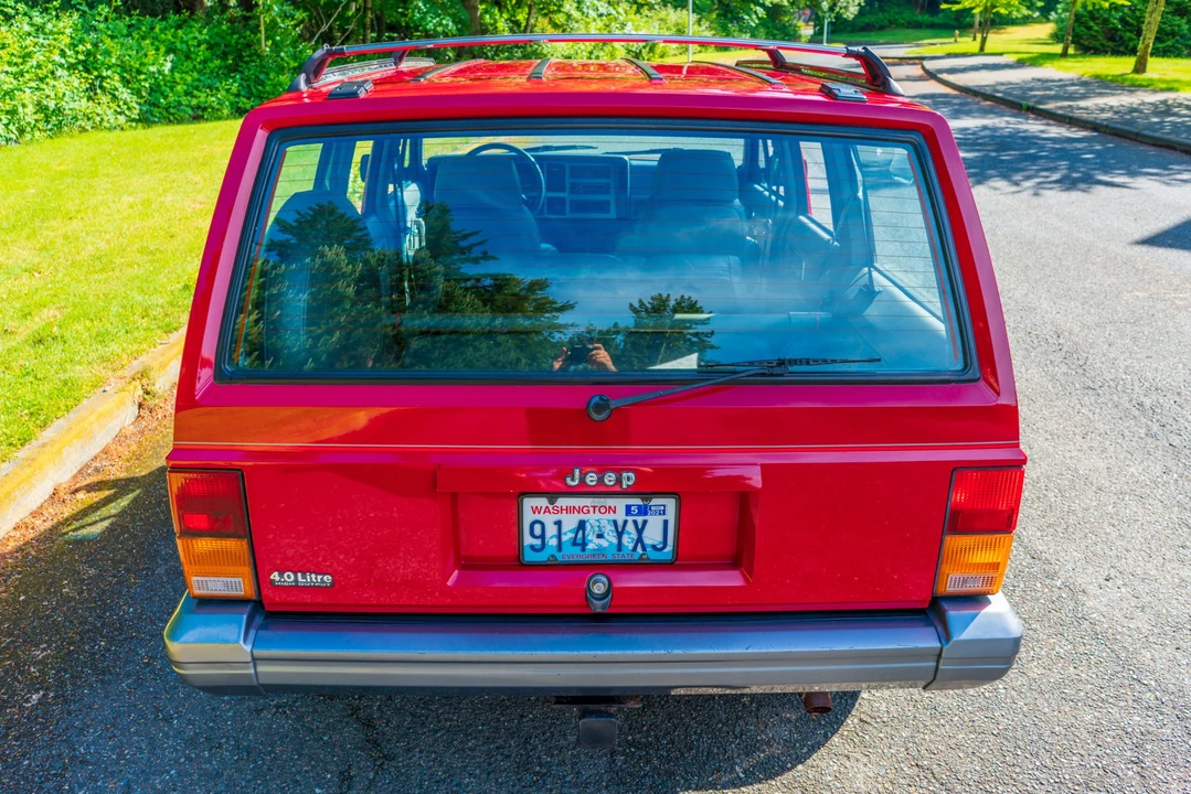 1991 Jeep XJ Cherokee - Image 12 of 31