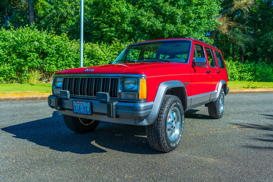 1991 Jeep XJ Cherokee - Image 6 of 31
