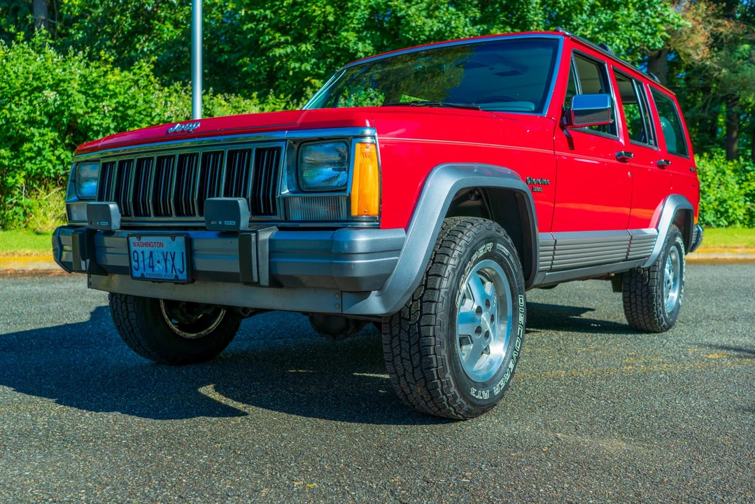 1991 Jeep XJ Cherokee - Image 5 of 31