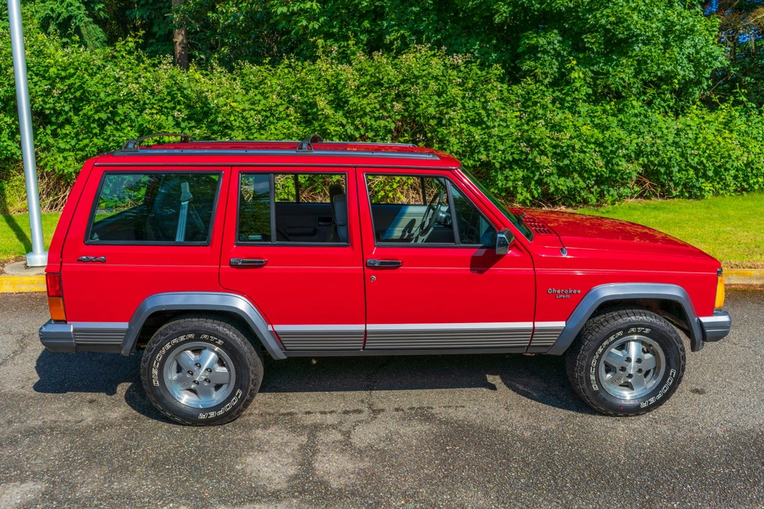 1991 Jeep XJ Cherokee - Image 19 of 31