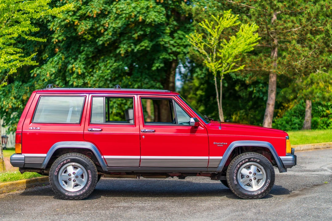 1991 Jeep XJ Cherokee - Image 18 of 31