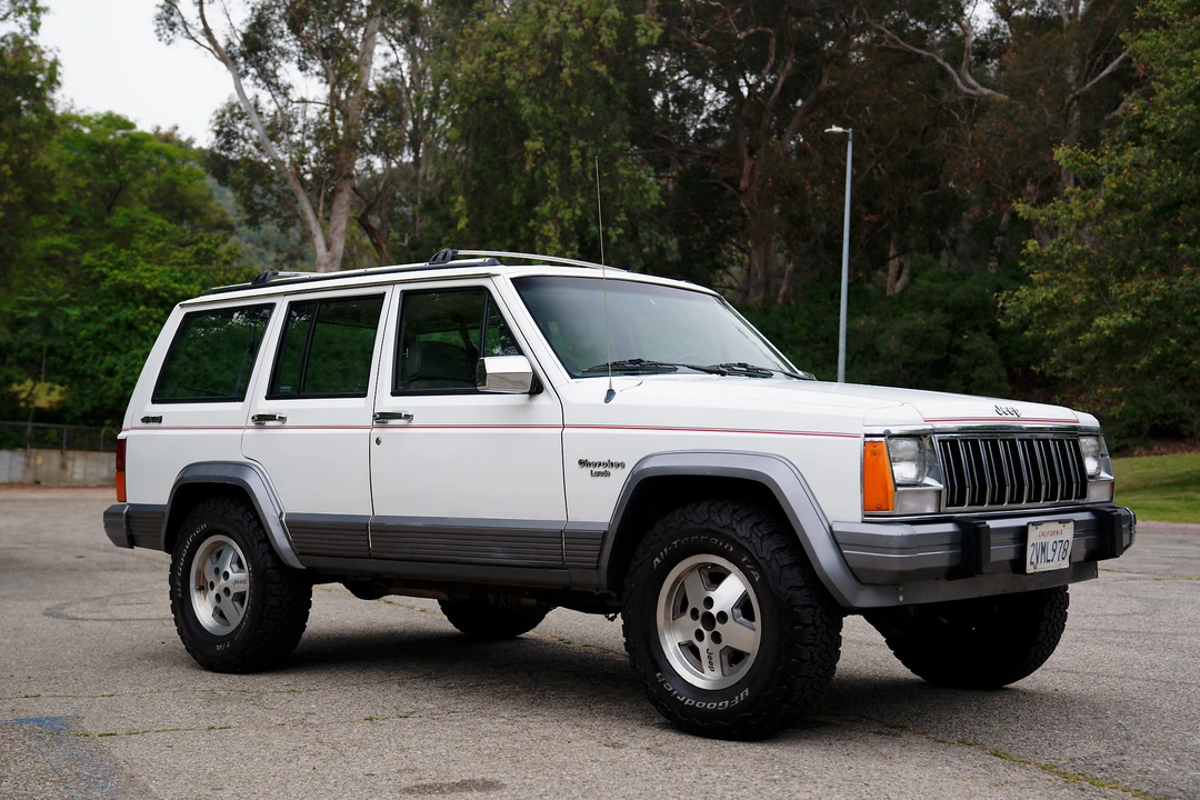1991 Jeep XJ Cherokee - Image 19 of 31