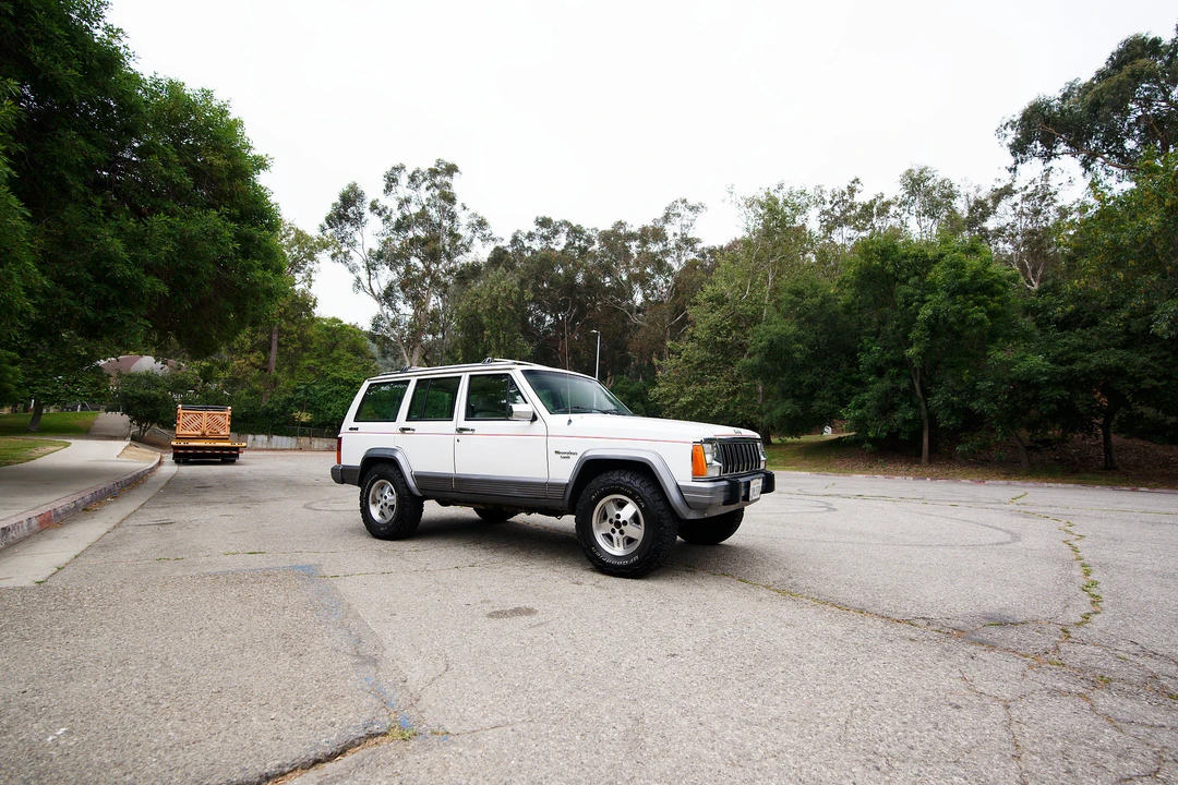 1991 Jeep XJ Cherokee - Image 24 of 31
