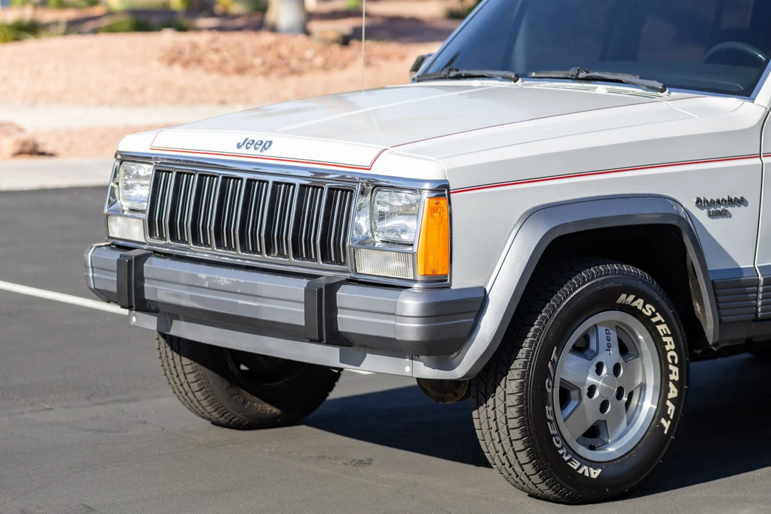 1991 Jeep XJ Cherokee - Image 25 of 31