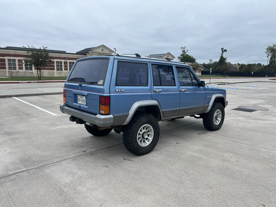 1991 Jeep XJ Cherokee - Image 7 of 31