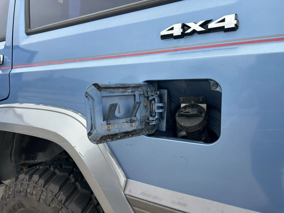 1991 Jeep XJ Cherokee - Image 29 of 31