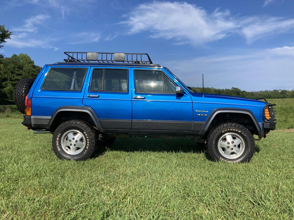 1991 Jeep XJ Cherokee - Image 25 of 31