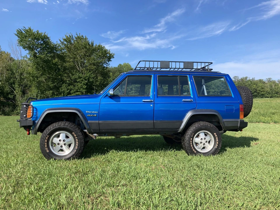 1991 Jeep XJ Cherokee - Image 7 of 31