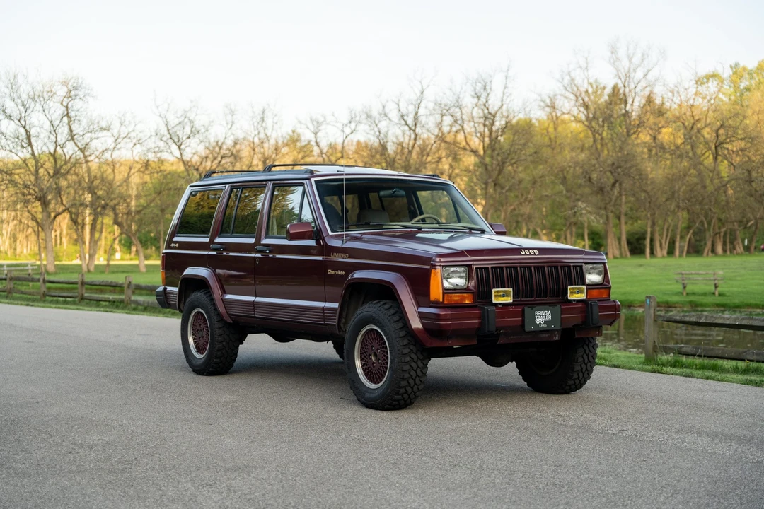 1991 Jeep XJ Cherokee - Image 13 of 31