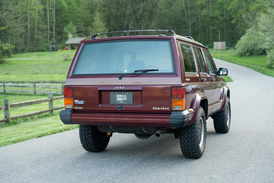 1991 Jeep XJ Cherokee - Image 25 of 31