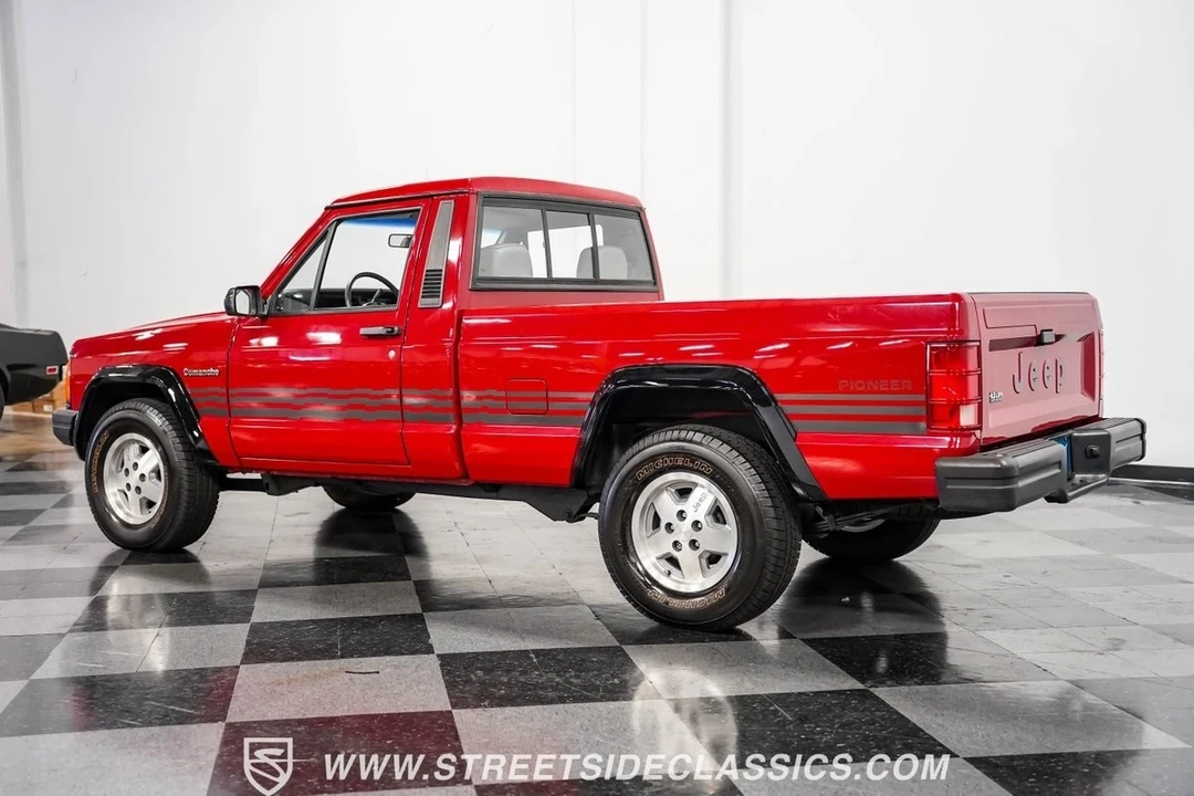 1991 Jeep Comanche - Image 8 of 12