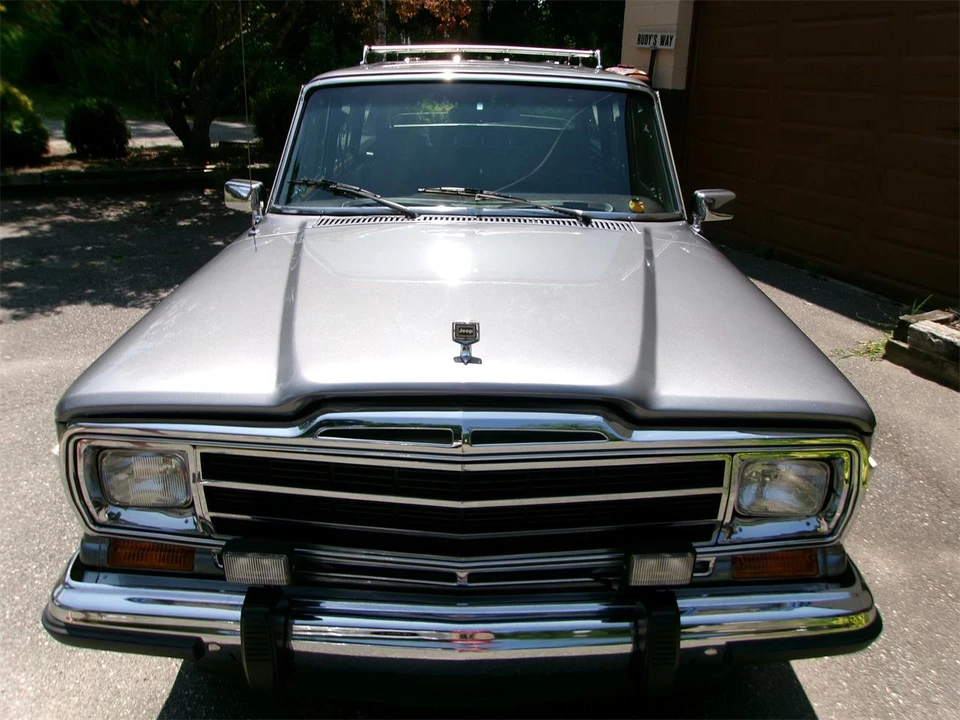 1991 Jeep SJ Grand Wagoneer - Image 28 of 31