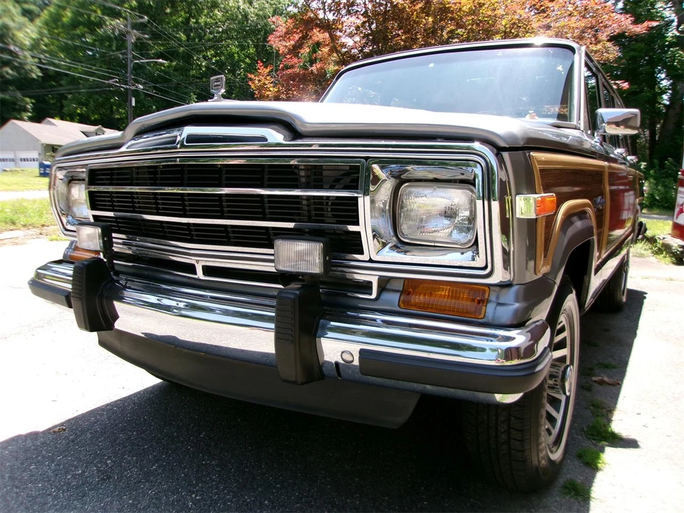 1991 Jeep SJ Grand Wagoneer - Image 26 of 31