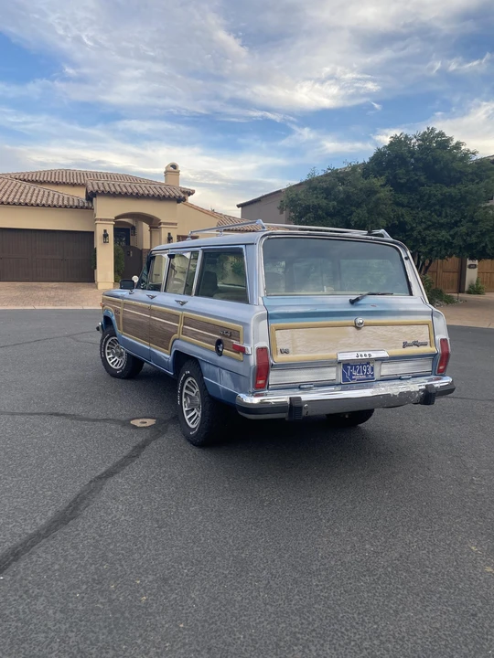 1991 Jeep SJ Grand Wagoneer - Image 4 of 31