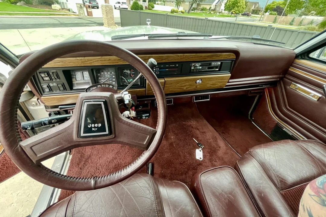 1991 Jeep SJ Grand Wagoneer - Image 30 of 31
