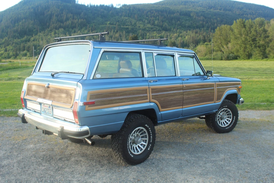 1991 Jeep SJ Grand Wagoneer - Image 15 of 31