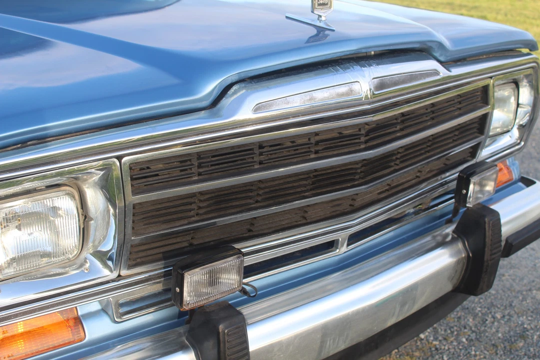1991 Jeep SJ Grand Wagoneer - Image 27 of 31