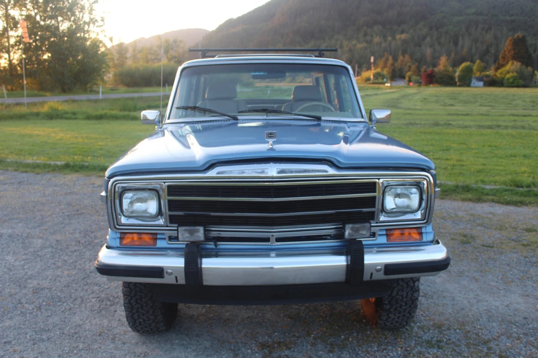 1991 Jeep SJ Grand Wagoneer - Image 6 of 31