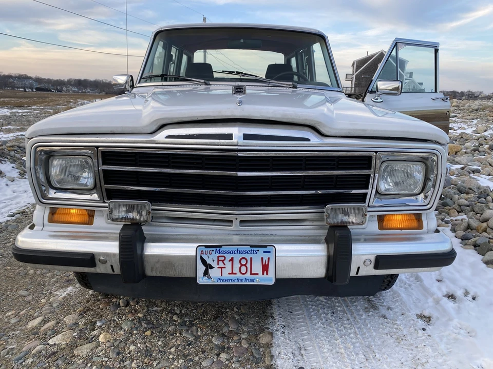 1991 Jeep SJ Grand Wagoneer - Image 13 of 31