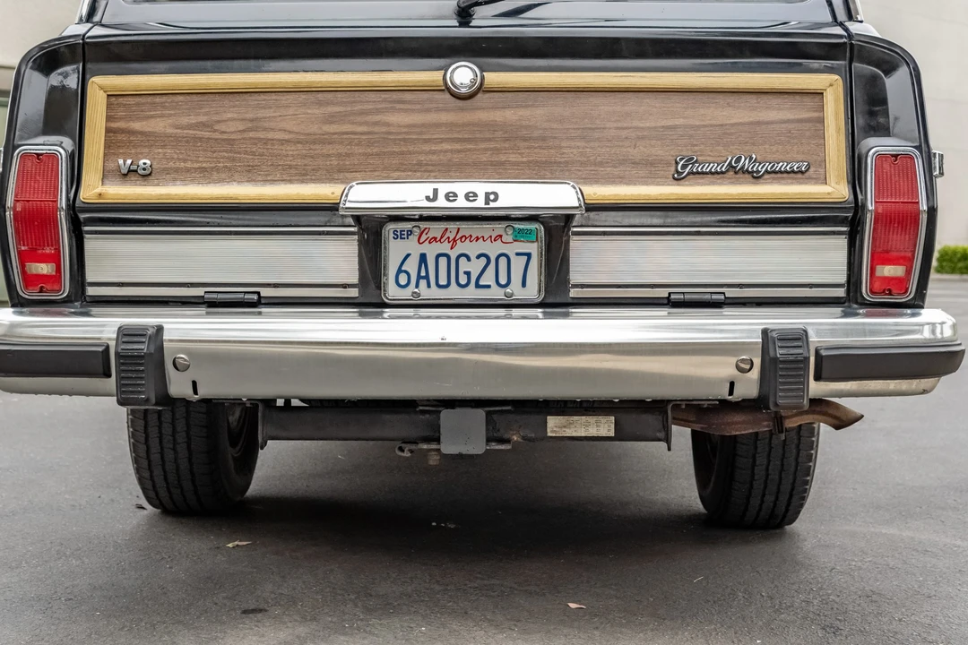 1991 Jeep SJ Grand Wagoneer - Image 23 of 31