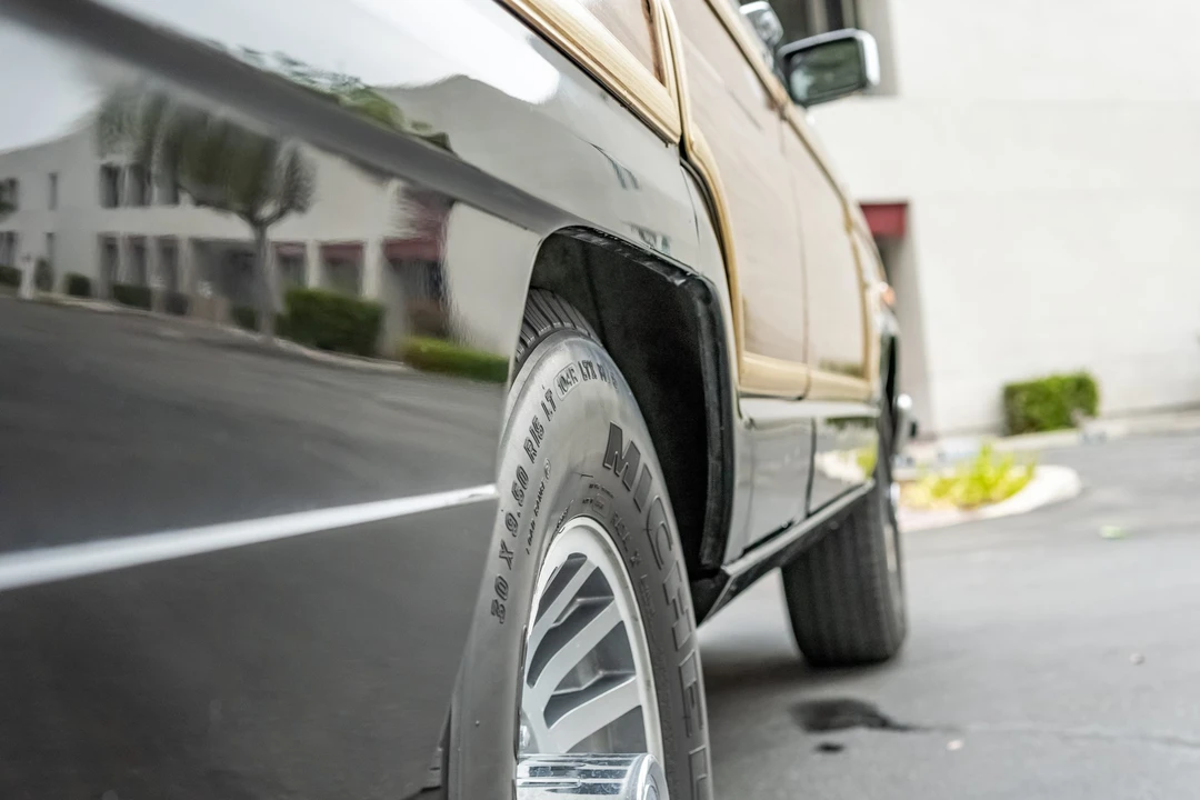 1991 Jeep SJ Grand Wagoneer - Image 31 of 31