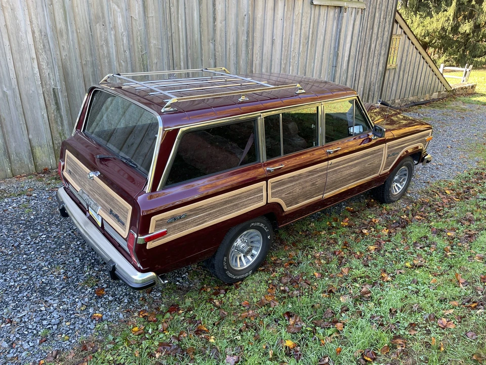 1991 Jeep SJ Grand Wagoneer - Image 20 of 31