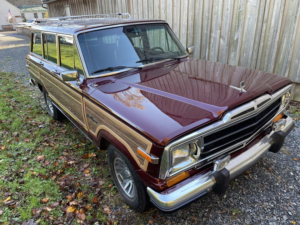 1991 Jeep SJ Grand Wagoneer - Image 12 of 31