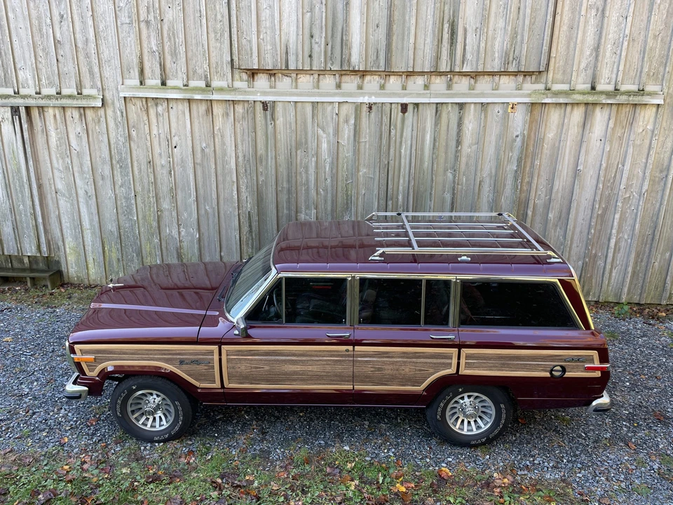 1991 Jeep SJ Grand Wagoneer - Image 28 of 31