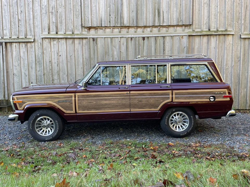 1991 Jeep SJ Grand Wagoneer - Image 27 of 31