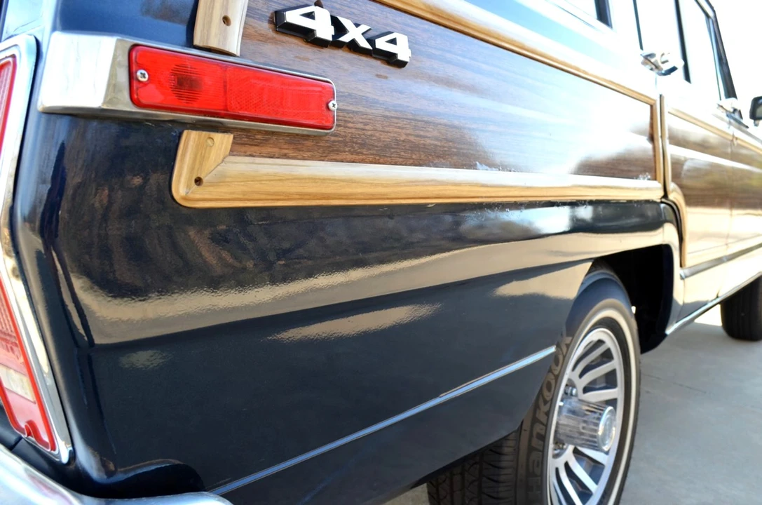 1991 Jeep SJ Grand Wagoneer - Image 29 of 31