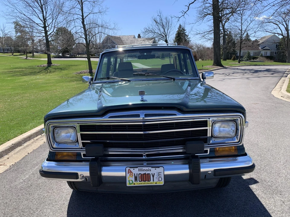 1991 Jeep SJ Grand Wagoneer - Image 10 of 31