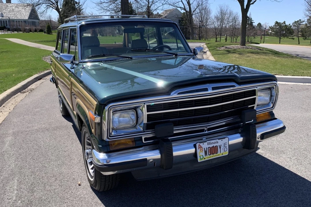 1991 Jeep SJ Grand Wagoneer - Image 8 of 31