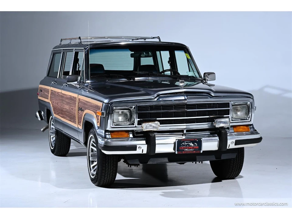 1991 Jeep SJ Grand Wagoneer - Image 2 of 31