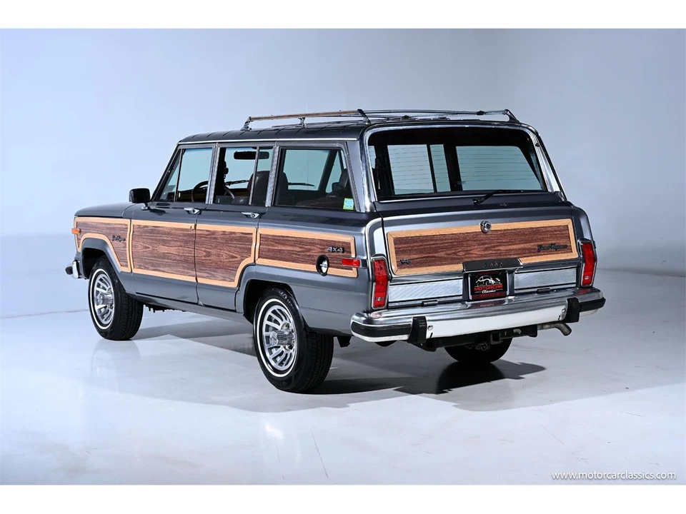1991 Jeep SJ Grand Wagoneer - Image 4 of 31