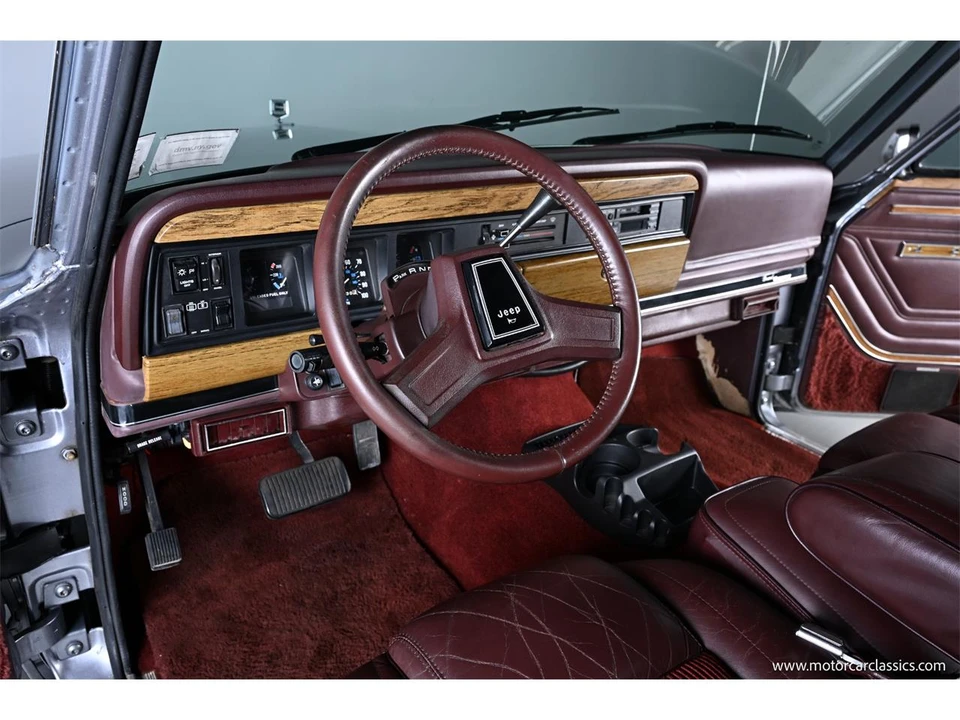 1991 Jeep SJ Grand Wagoneer - Image 23 of 31
