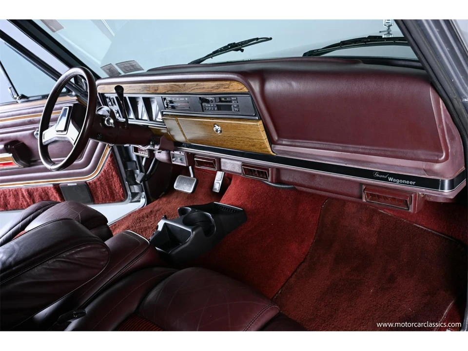 1991 Jeep SJ Grand Wagoneer - Image 25 of 31