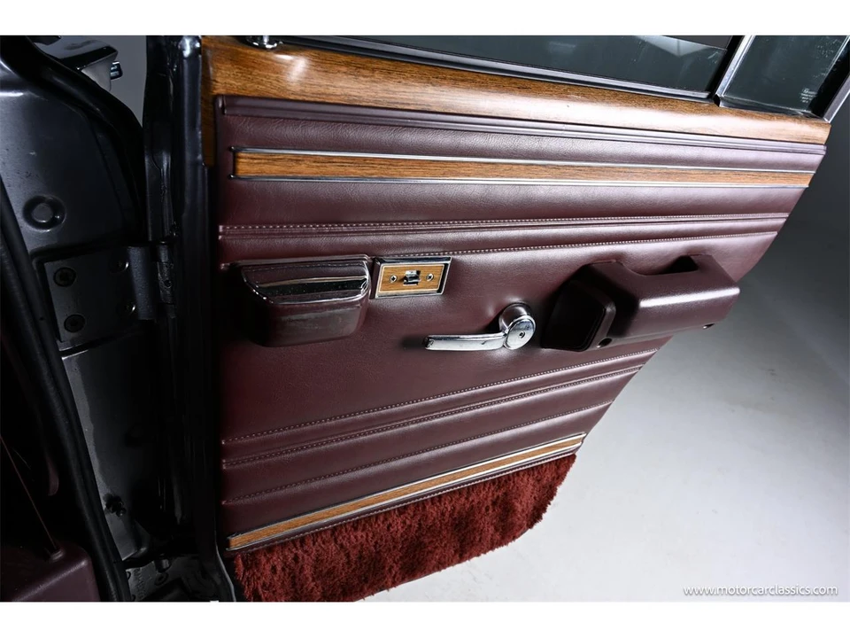 1991 Jeep SJ Grand Wagoneer - Image 30 of 31