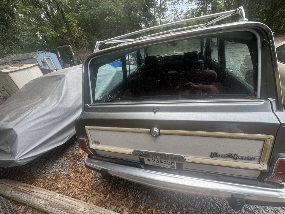 1991 Jeep SJ Grand Wagoneer - Image 8 of 31
